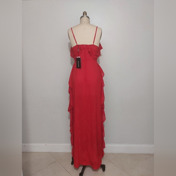 Pretty Little Thing Ruffle Maxi Dress - Picture 2 of 5